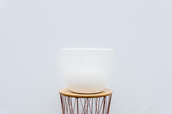 Pot Eggy White Indoor and outdoor pot - D100 x H77