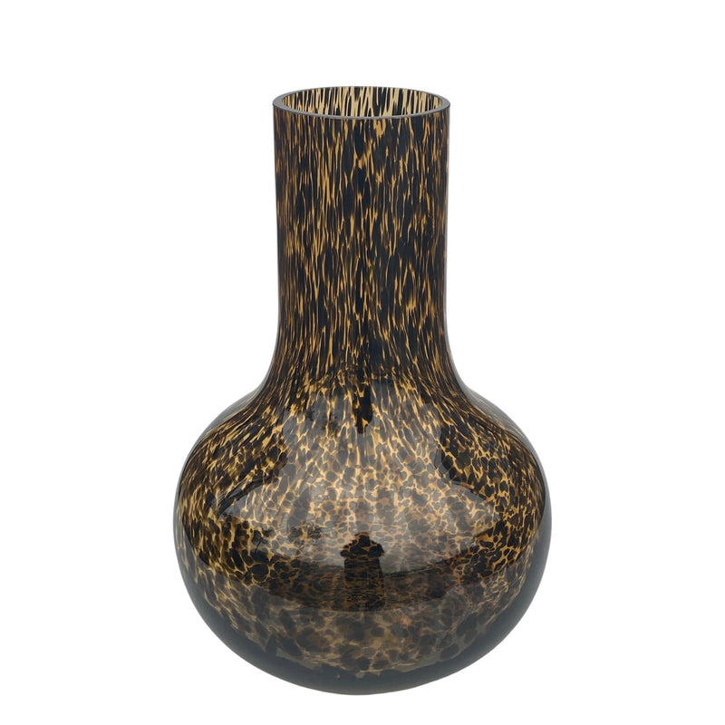 Glazen vaas met cheetah print als stijlvolle interieur eyecatcher