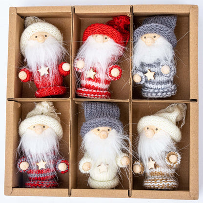 Zes mini-kerstgnomes met sterrentruien voor winterdecoratie