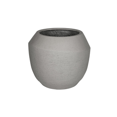 Ruvido Clay binnenpot Ø54 x H47 cm in warme kleitint met ruwe afwerking, perfect voor grote kamerplanten of kleine boompjes