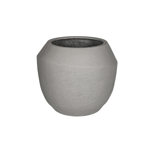 Ruvido Clay binnenpot Ø54 x H47 cm in warme kleitint met ruwe afwerking, perfect voor grote kamerplanten of kleine boompjes