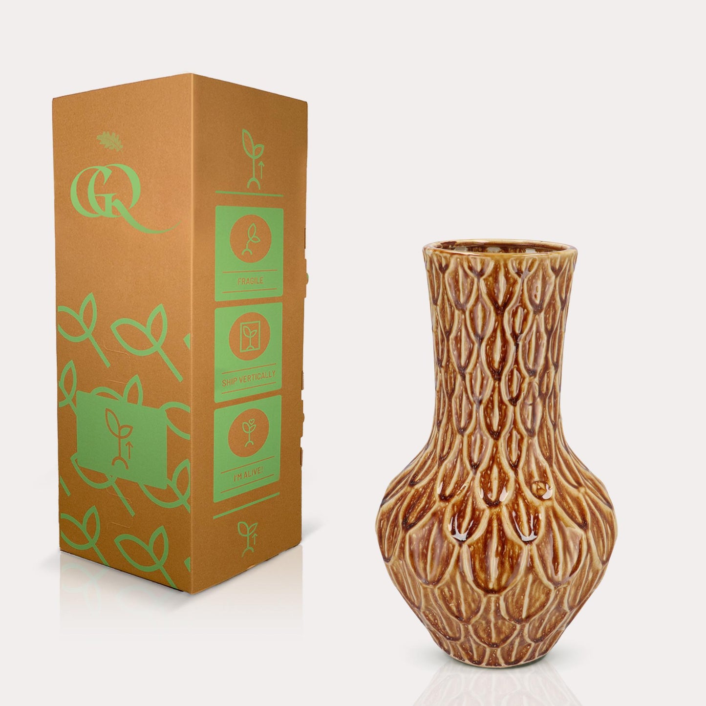 Decoratieve bruine vaas van aardewerk, H39 cm, W23 cm – stijlvolle blikvanger voor interieur en tafeldecoratie.